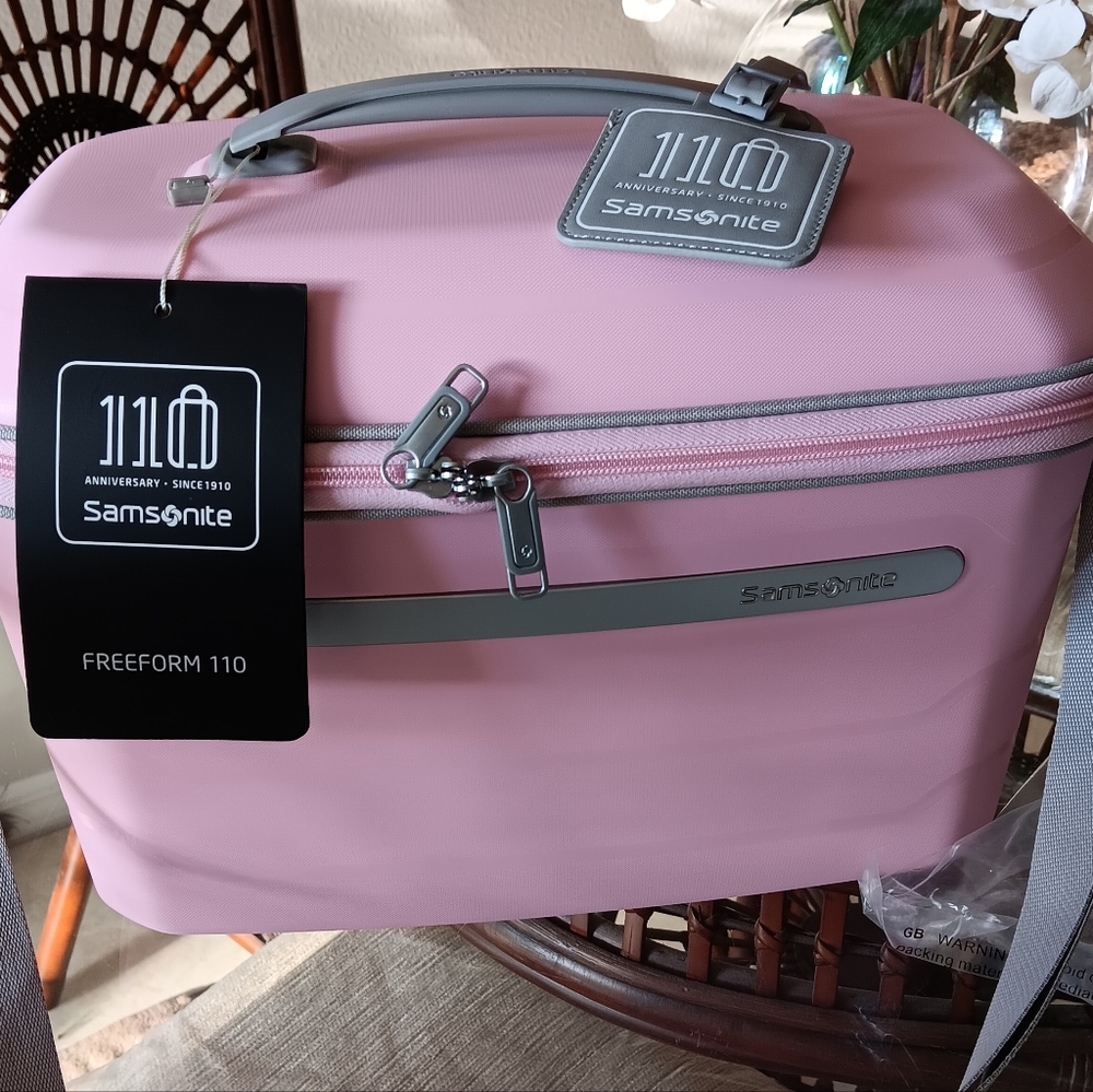 Samsonite Freeform Pink Travel Bag
